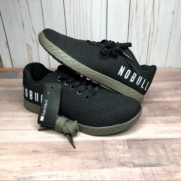 black trainers size 7 womens